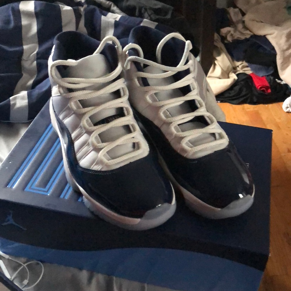 Retro 11 72-10